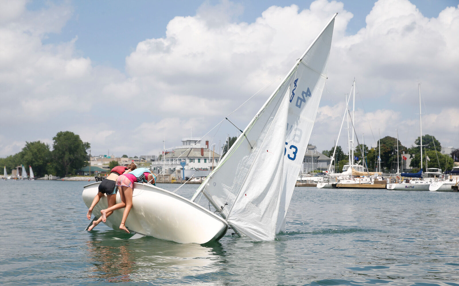 Kids sailing camp at Buffalo Yacht Club